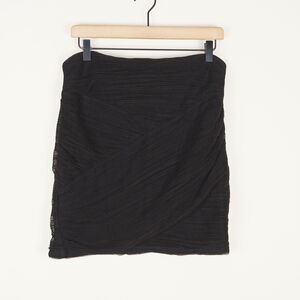 BCBGMaxAzria Mushroom Pleated Mesh Textured Black Pencil Mini Skirt Womens L